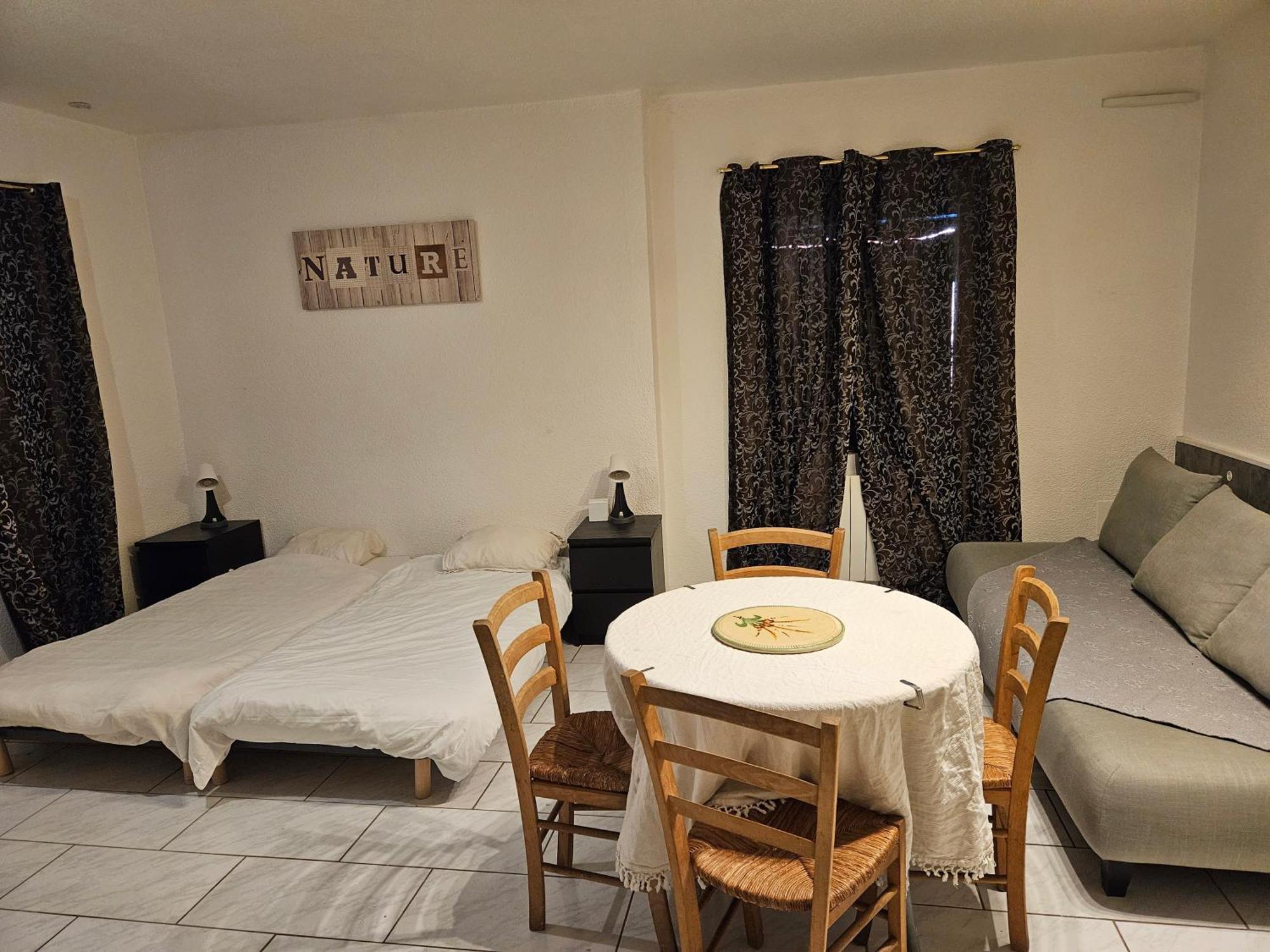 Studio Tout Confort Le Fossat Exterior foto